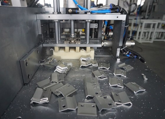 光伏壓塊沖切一體機 光伏壓塊沖切一體機