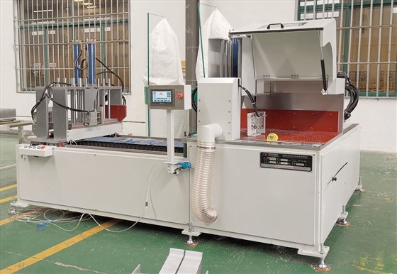 型材切鋁機(jī)